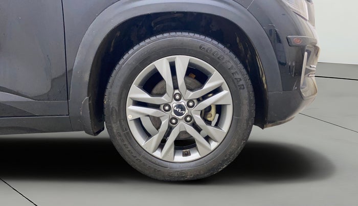 2021 KIA SELTOS HTX 1.5 PETROL, Petrol, Manual, 26,323 km, Right Front Wheel