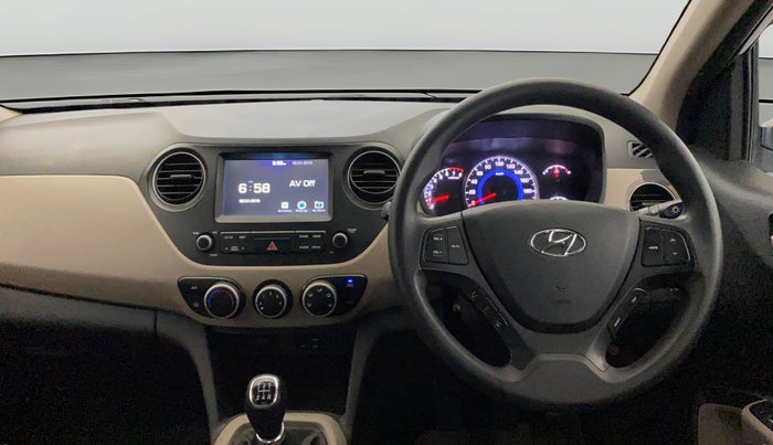 2017 Hyundai Grand i10 SPORTZ (O) 1.2 KAPPA VTVT, Petrol, Manual, 47,150 km, Steering Wheel Close Up