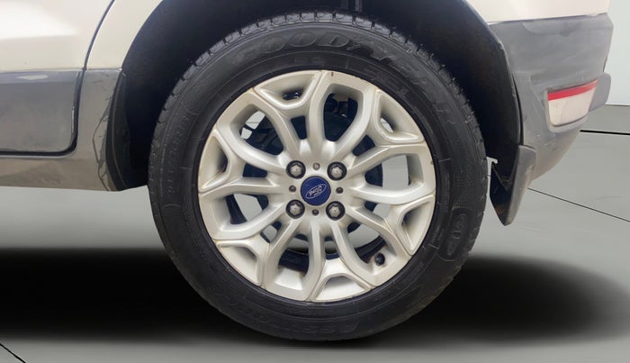 2017 Ford Ecosport TITANIUM 1.5L PETROL, Petrol, Manual, 1,01,446 km, Left Rear Wheel