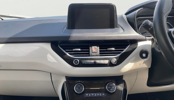 2020 Tata NEXON XZA PLUS (O) PETROL, Petrol, Automatic, 25,790 km, Air Conditioner