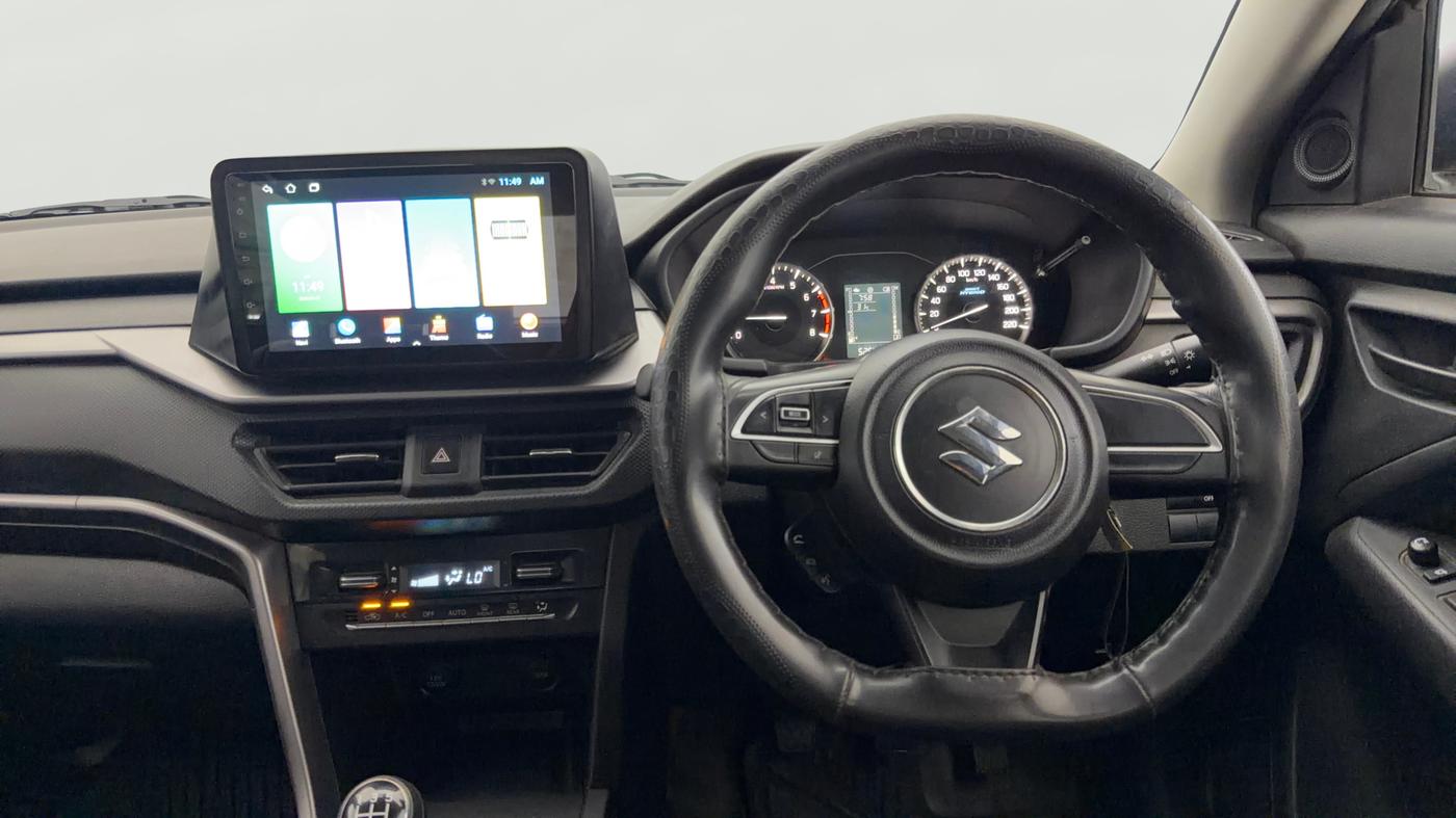 2022 Maruti BREZZA VXI SMART HYBRID, Petrol, Manual, 52,529 km, Steering Wheel Close Up
