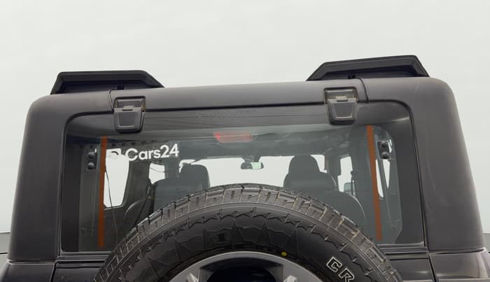 2022 Mahindra Thar LX PETROL HT 4WD AT, Petrol, Automatic, 36,737 km, Rear Windshield