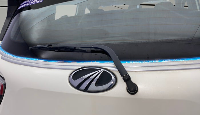 2017 Mahindra Kuv100 K8 6 STR, Petrol, Manual, 12,171 km, Rear Wiper