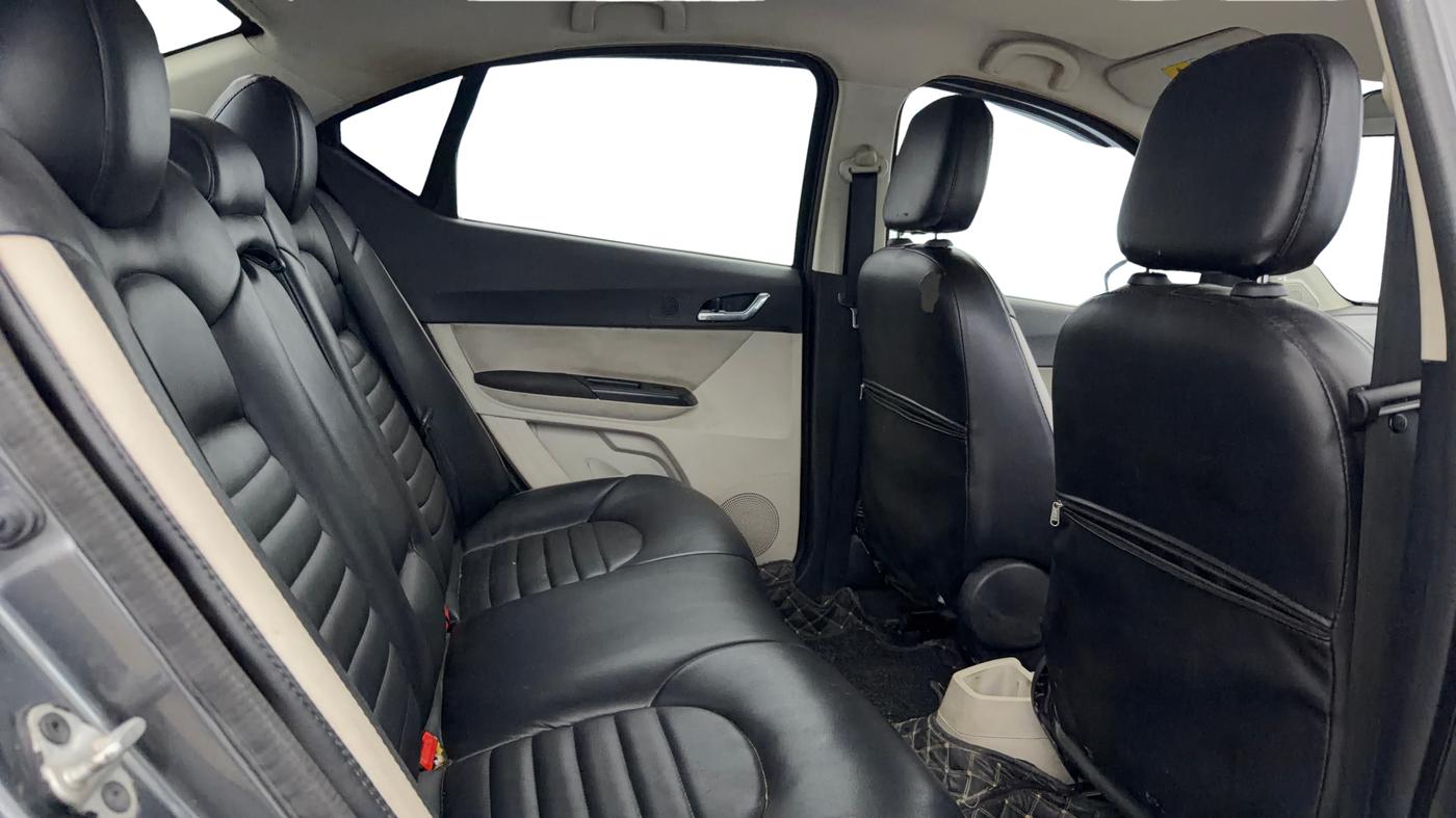2023 Tata TIGOR XZ PLUS CNG, CNG, Manual, 1,15,173 km, Right Side Rear Door Cabin