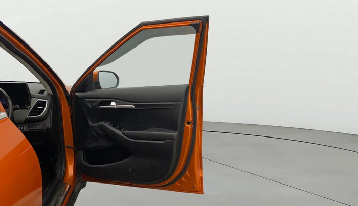 2020 KIA SELTOS HTK PLUS 1.5, Petrol, Manual, 98,426 km, RHS Front Door