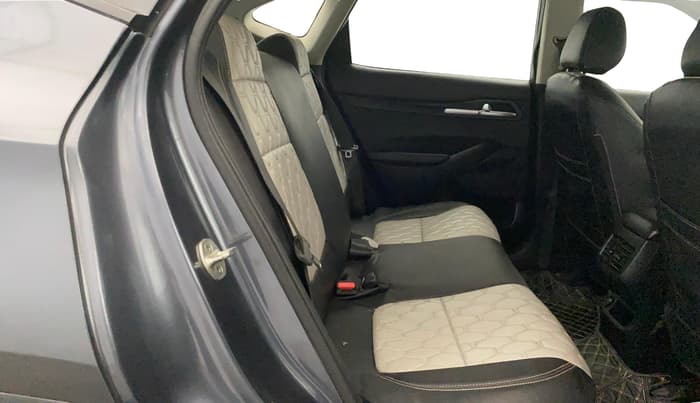2021 KIA SELTOS HTK 1.5 DIESEL, Diesel, Manual, 1,07,459 km, Right Side Rear Door Cabin