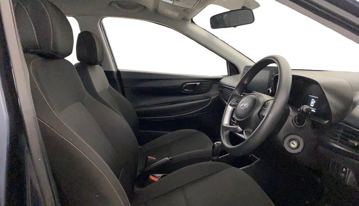 2023 Hyundai NEW I20 Sportz 1.2 IVT, Petrol, Automatic, 28,248 km, Right Side Front Door Cabin