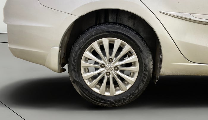 2017 Maruti Ciaz ZXI, Petrol, Manual, 36,792 km, Right Rear Wheel