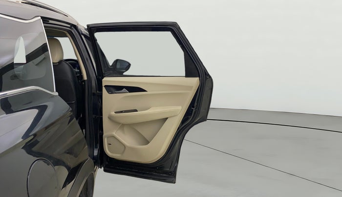 2022 MG HECTOR SHARP 2.0 DIESEL, Diesel, Manual, 87,955 km, RHS Rear Door