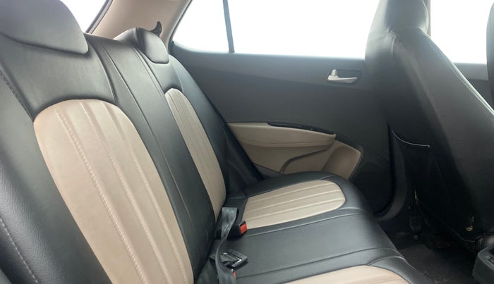 2018 Hyundai Grand i10 SPORTZ 1.2 KAPPA VTVT, Petrol, Manual, 63,997 km, Right Side Rear Door Cabin