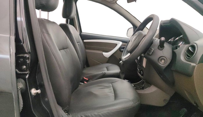 2017 Renault Duster RXL PETROL, Petrol, Manual, 51,961 km, Right Side Front Door Cabin