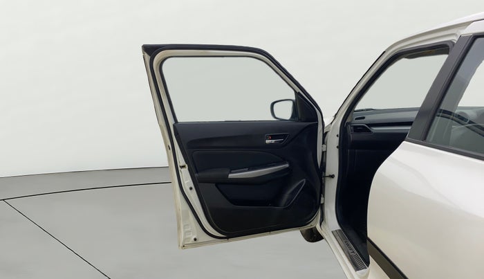 2018 Maruti Swift ZXI, Petrol, Manual, 78,014 km, LHS Front Door