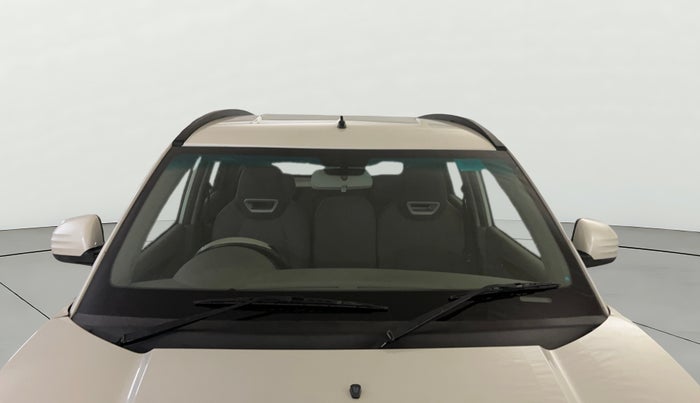 2017 Mahindra Kuv100 K6 6 STR, Petrol, Manual, 42,259 km, Front Windshield