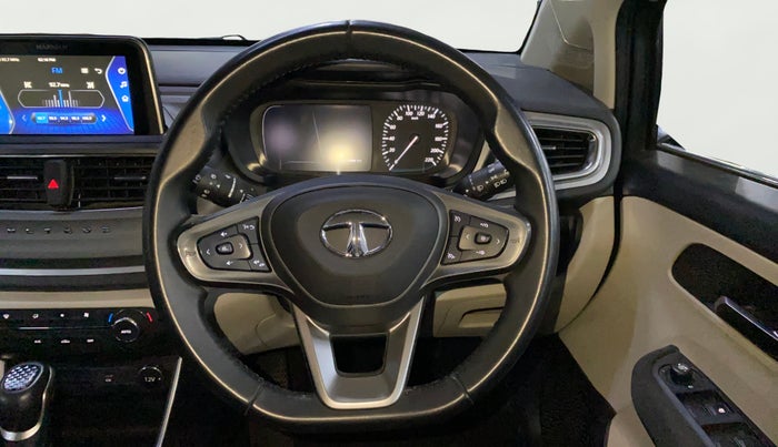 2023 Tata ALTROZ XZA, Petrol, Automatic, 14,383 km, Steering Wheel Close Up
