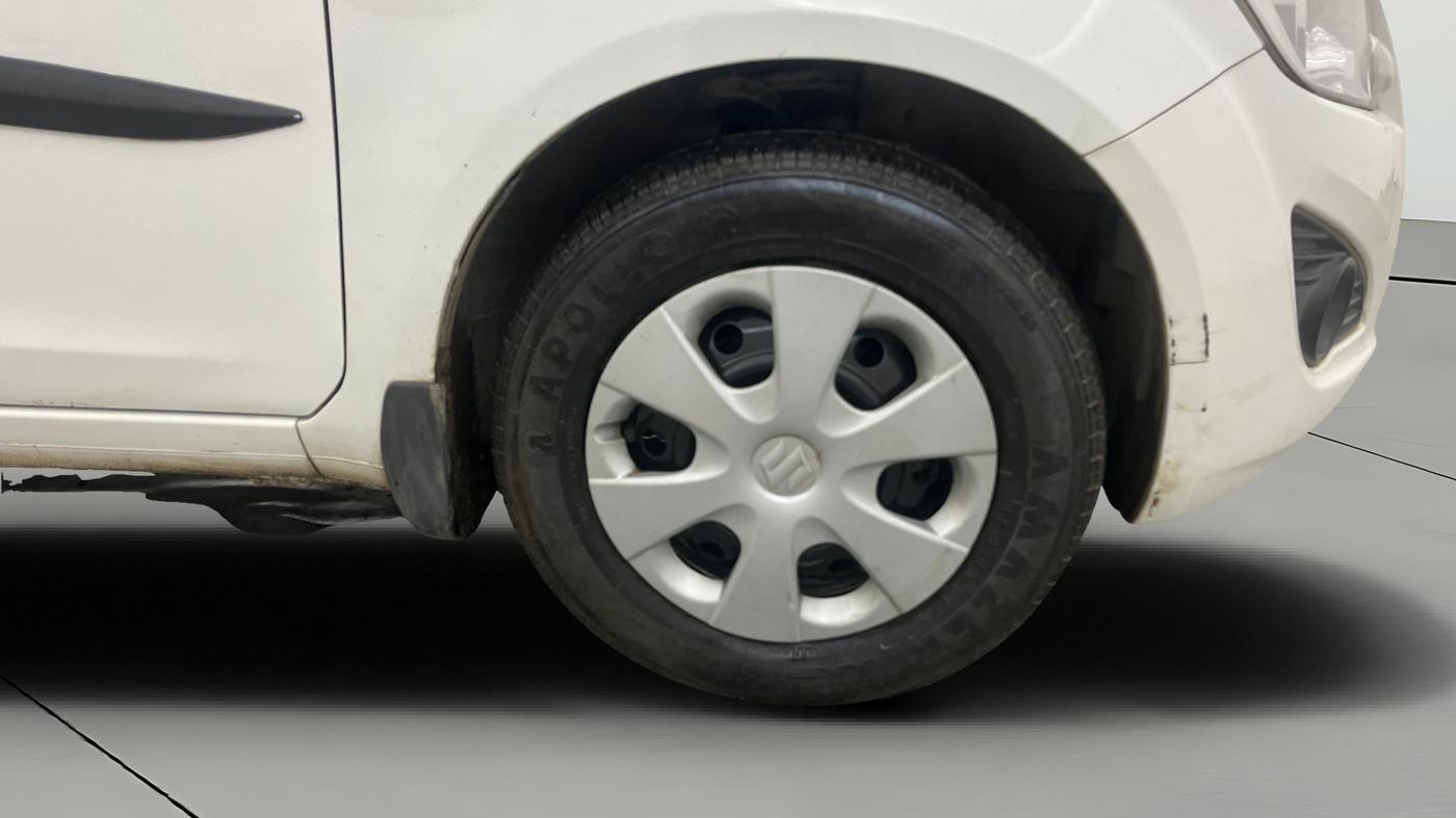 2014 Maruti Ritz VXI, Petrol, Manual, 45,015 km, Right Front Wheel