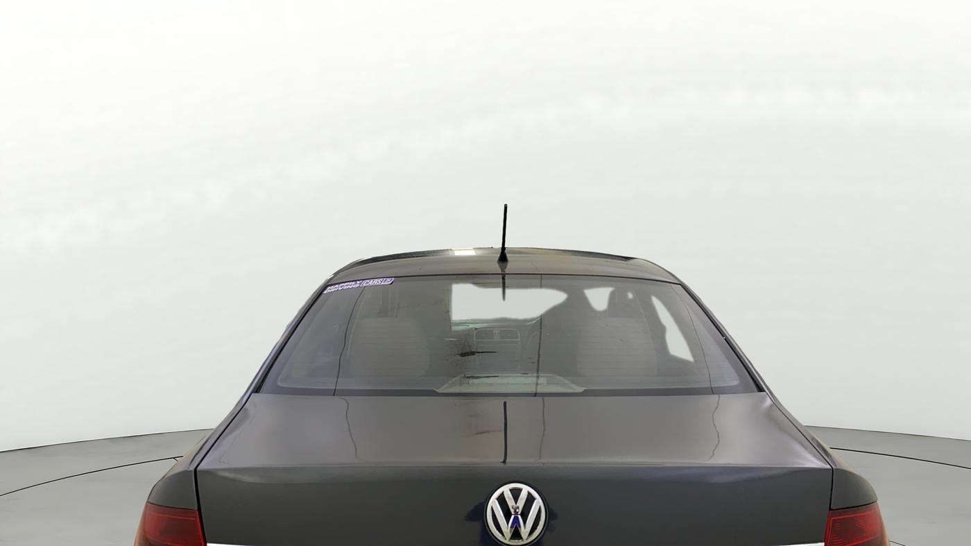 2015 Volkswagen Vento HIGHLINE 1.6 MPI, Petrol, Manual, 75,607 km, Rear Windshield