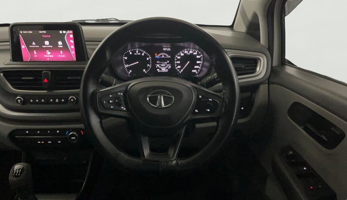 2020 Tata ALTROZ XT PETROL, CNG, Manual, 49,116 km, Steering Wheel Close Up