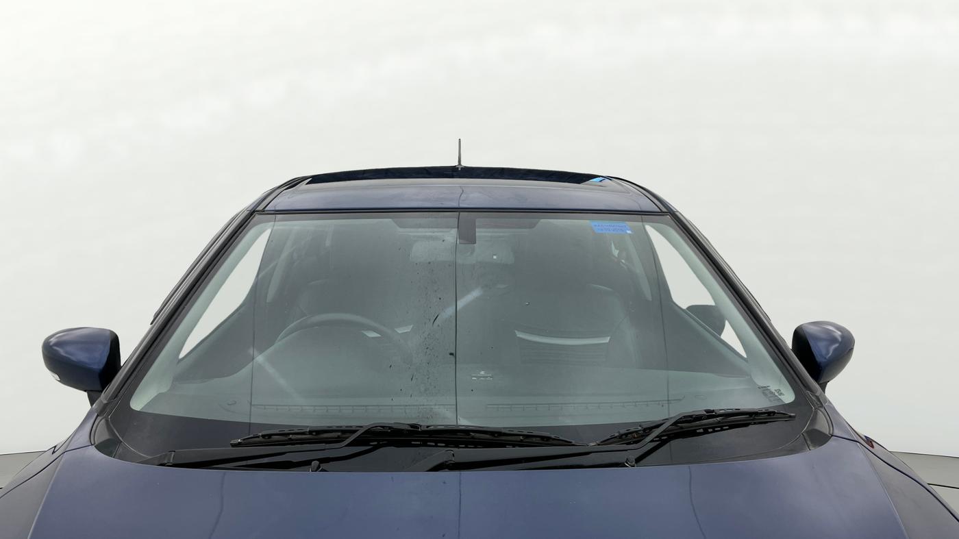 2019 Maruti Baleno ALPHA CVT PETROL 1.2, Petrol, Automatic, 1,20,086 km, Front Windshield