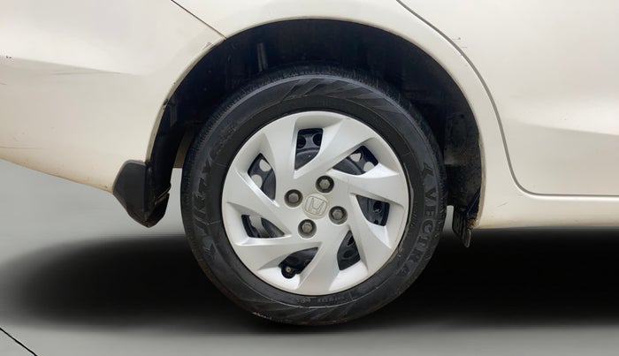 2014 Honda Amaze 1.5L I-DTEC S, Diesel, Manual, 1,48,630 km, Right Rear Wheel