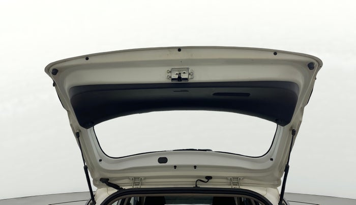 2018 Hyundai Elite i20 ASTA 1.2 (O), Petrol, Manual, 60,857 km, Boot Door Open