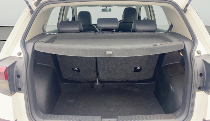 2021 Skoda KUSHAQ AMBITION 1.0L TSI MT, Petrol, Manual, 31,637 km, Boot Open Zoomed View