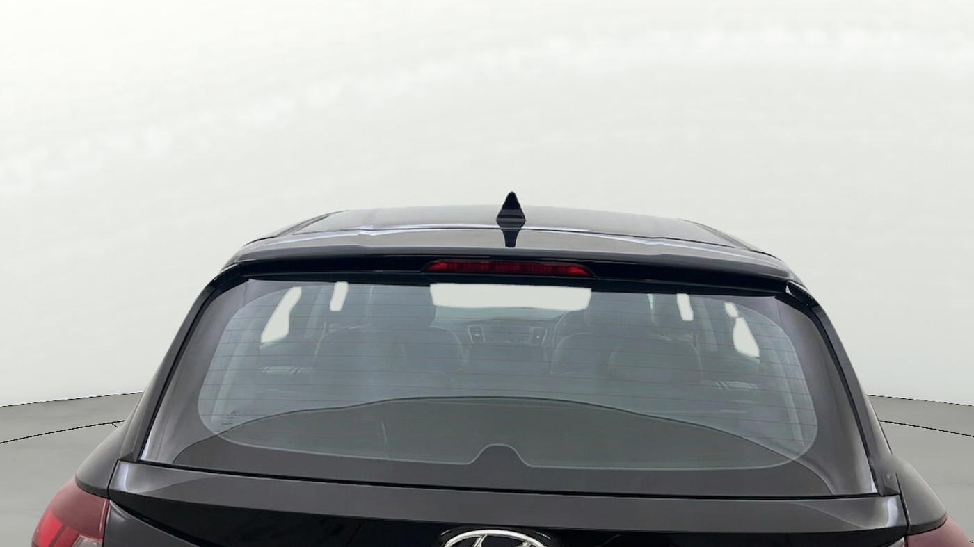 2022 Hyundai NEW I20 SPORTZ 1.2 MT, Petrol, Manual, 30,850 km, Rear Windshield