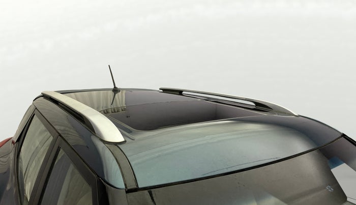 2019 Mahindra XUV300 W8 (O) 1.5 DIESEL, Diesel, Manual, 87,592 km, Roof