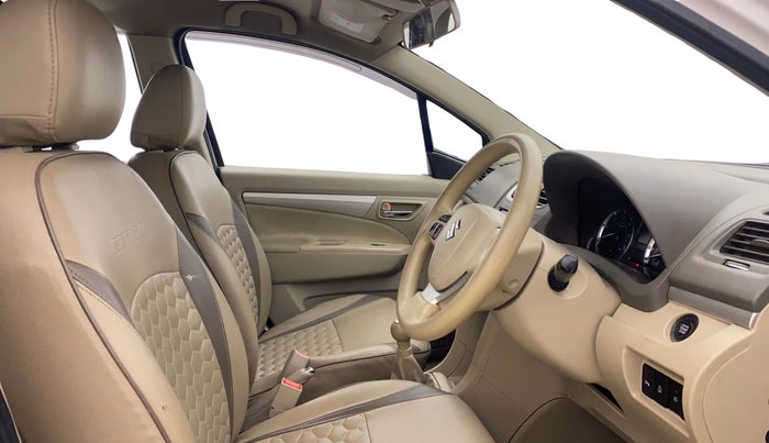 2017 Maruti Ertiga ZDI + SHVS, Diesel, Manual, 64,595 km, Right Side Front Door Cabin