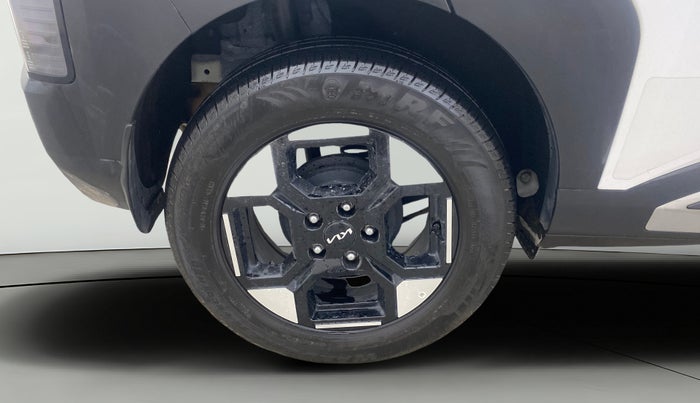 2025 KIA SYROS HTK (O) 1.5 Diesel 6MT, Diesel, Manual, 6,942 km, Right Rear Wheel