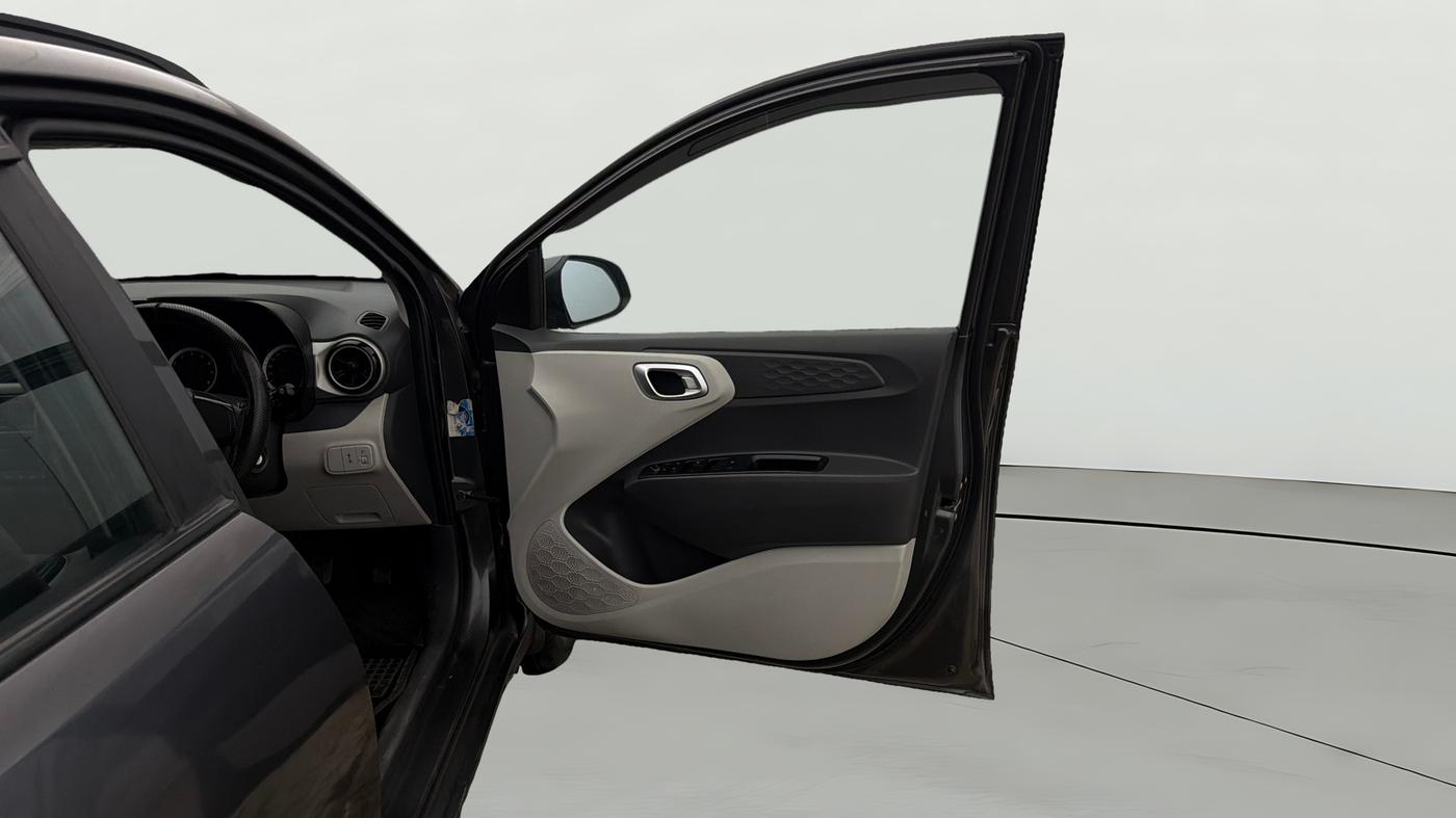 2022 Hyundai GRAND I10 NIOS SPORTZ 1.2 KAPPA VTVT CNG, CNG, Manual, 49,127 km, RHS Front Door