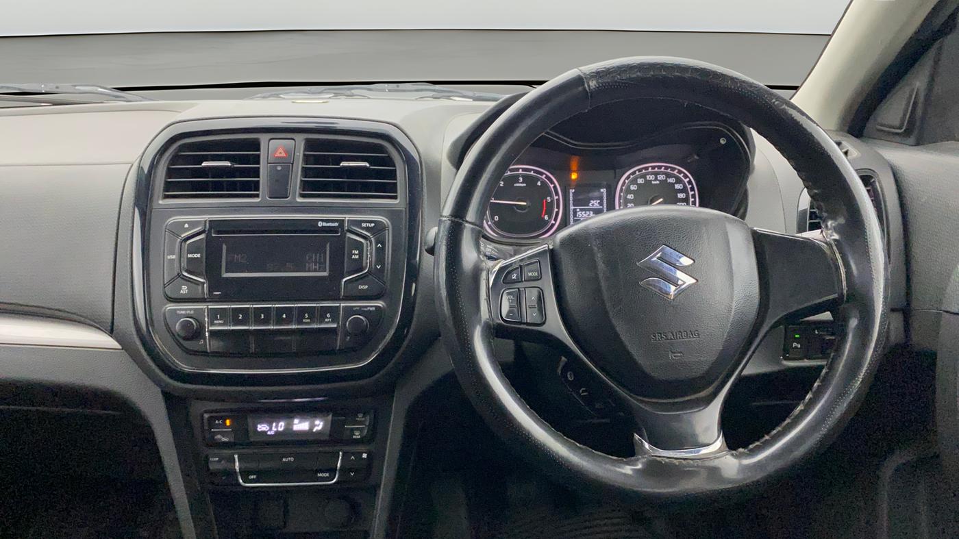 2017 Maruti Vitara Brezza ZDI, Diesel, Manual, 92,036 km, Steering Wheel Close Up