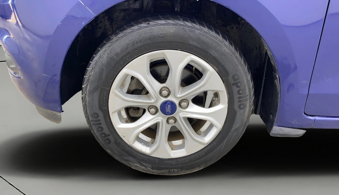 2018 Ford Figo Aspire TITANIUM 1.2 PETROL, Petrol, Manual, 44,995 km, Left Front Wheel