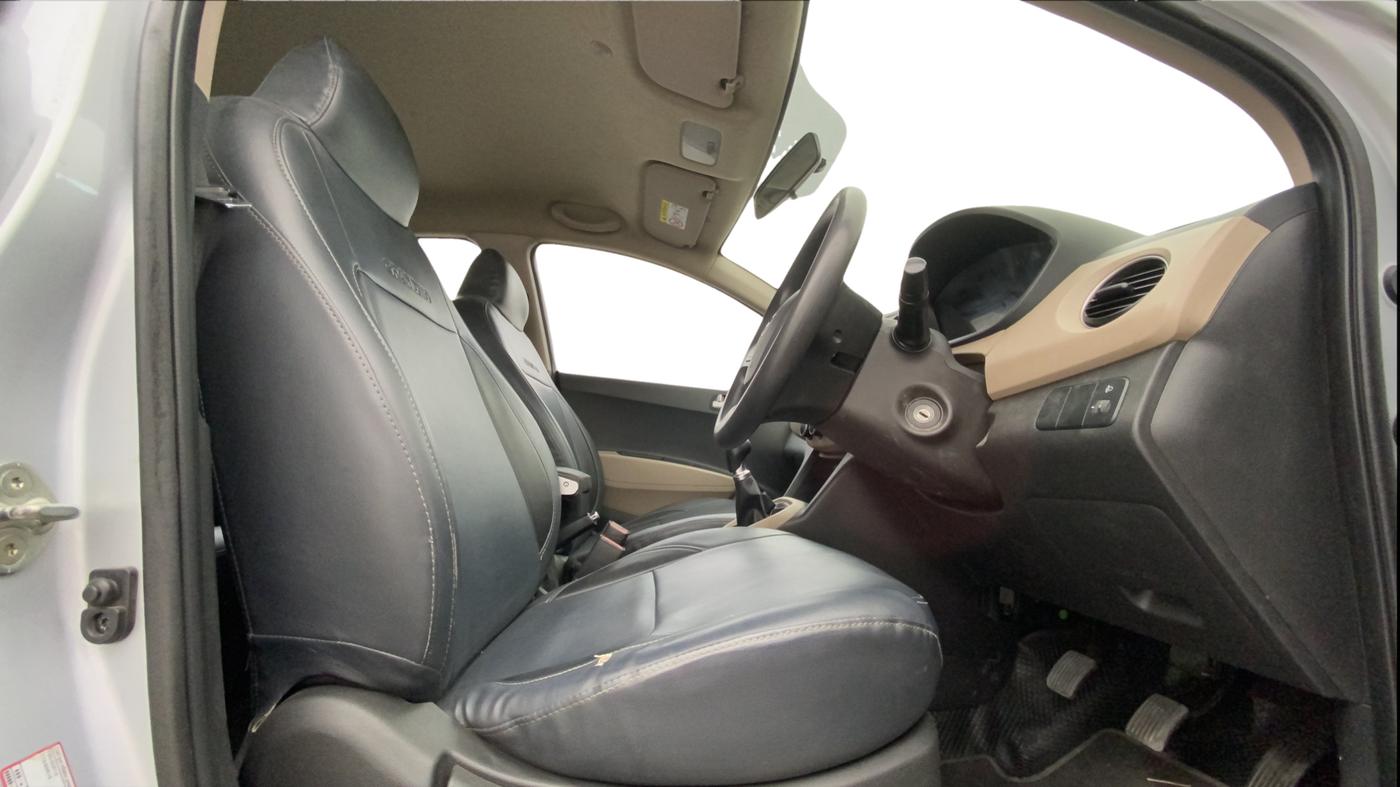 2019 Hyundai Grand i10 SPORTZ 1.2 KAPPA VTVT, Petrol, Manual, 67,982 km, Right Side Front Door Cabin