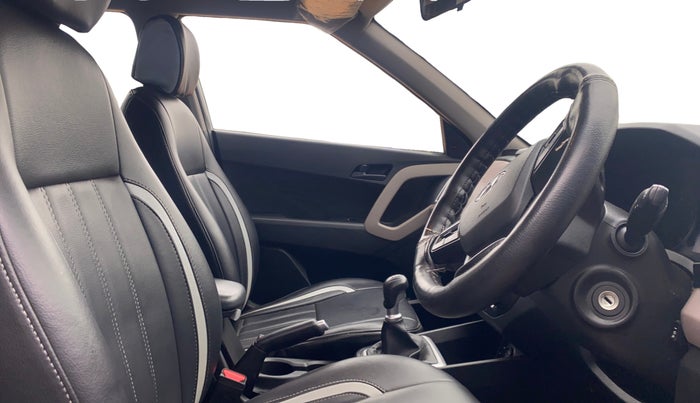 2018 Hyundai Creta E PLUS 1.6 PETROL, Petrol, Manual, 24,163 km, Right Side Front Door Cabin