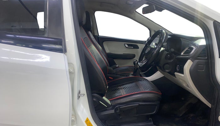 2021 Tata ALTROZ XZ DIESEL, Diesel, Manual, 59,189 km, Right Side Front Door Cabin