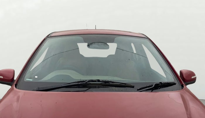 2017 Hyundai Elite i20 ASTA 1.4 CRDI, Diesel, Manual, 1,31,421 km, Front Windshield