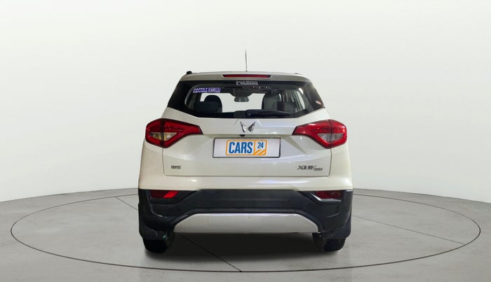 2023 Mahindra XUV300 W8 1.2 PETROL, Petrol, Manual, 22,230 km, Back/Rear