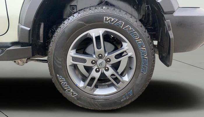 2021 Mahindra Thar LX  P 4WD AT CONVERTIBLE, Petrol, Automatic, 25,056 km, Left Rear Wheel