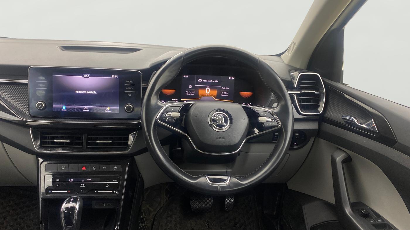 2022 Skoda KUSHAQ STYLE 1.5L TSI DSG, Petrol, Automatic, 69,308 km, Steering Wheel Close Up