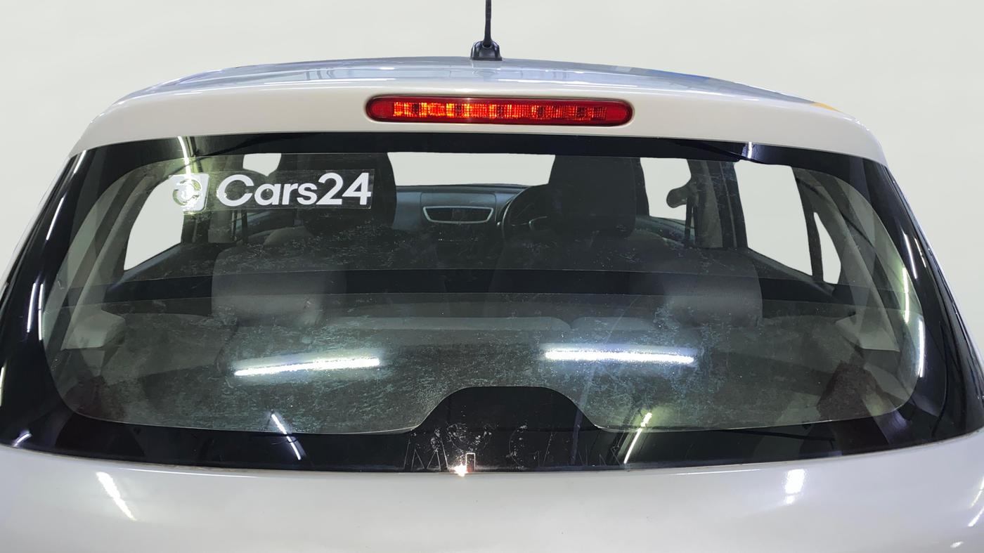 2016 Maruti Swift LXI (O), Petrol, Manual, 46,720 km, Rear Windshield