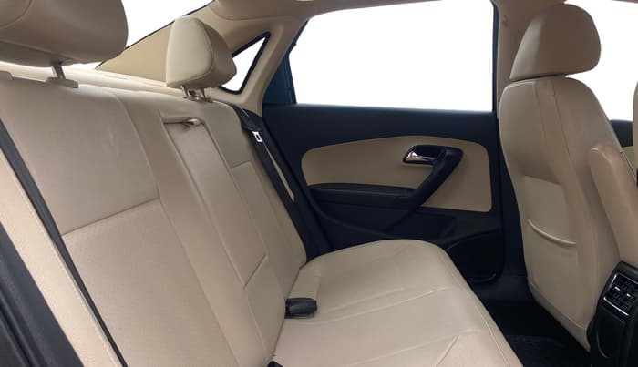 2017 Skoda Rapid STYLE 1.5 TDI, Diesel, Manual, 77,915 km, Right Side Rear Door Cabin
