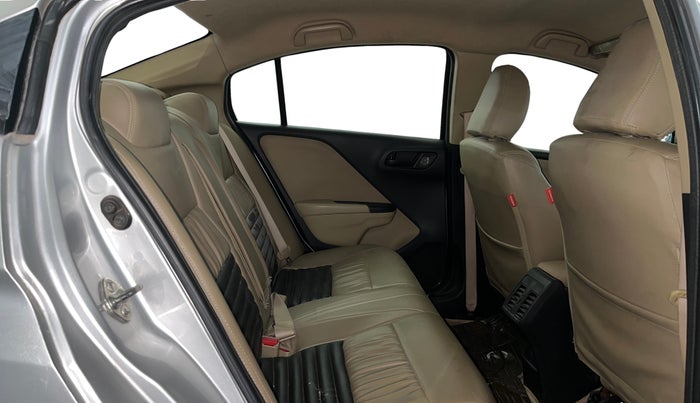 2014 Honda City 1.5L I-VTEC SV, Petrol, Manual, 64,542 km, Right Side Rear Door Cabin