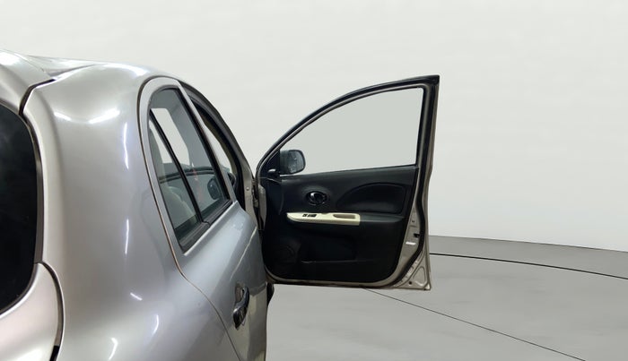 2016 Nissan Micra Active XL, CNG, Manual, 1,18,213 km, RHS Front Door