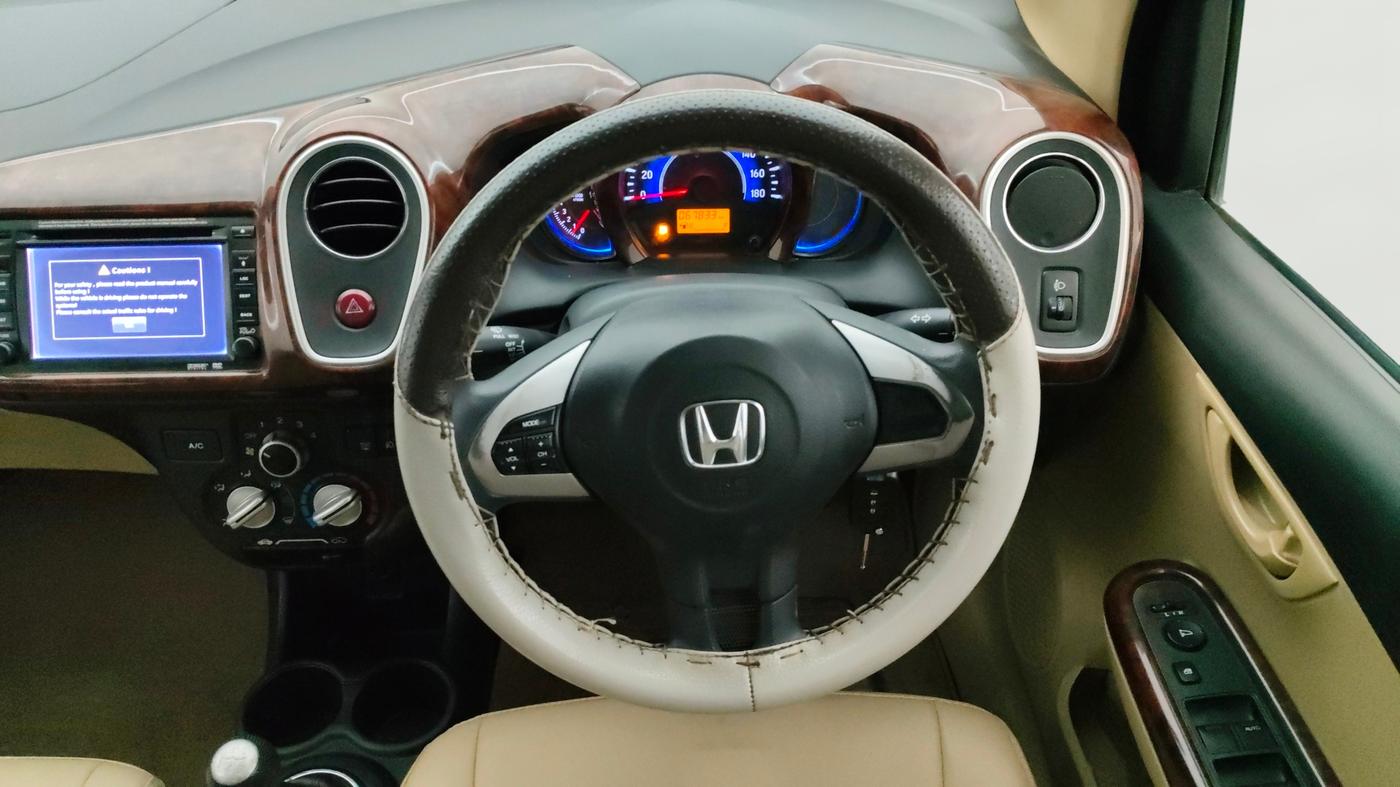 2014 Honda Mobilio 1.5L I-VTEC V (O), Petrol, Manual, 67,809 km, Steering Wheel Close Up