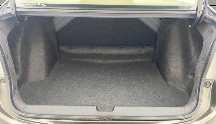 2022 Honda City 1.5L I-VTEC V MT 5TH GEN, Petrol, Manual, 19,312 km, Boot Open Zoomed View