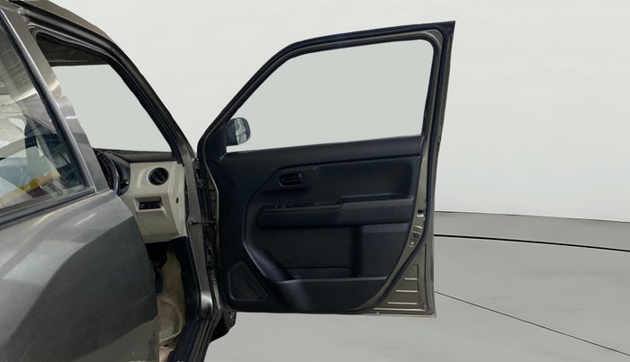 2020 Maruti New Wagon-R LXI CNG 1.0, CNG, Manual, 92,570 km, RHS Front Door