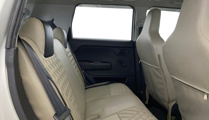 2021 Maruti New Wagon-R LXI CNG (O) 1.0, CNG, Manual, 77,804 km, Right Side Rear Door Cabin