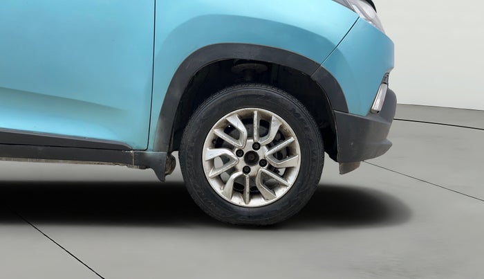 2015 Mahindra Kuv100 K8 5 STR, Petrol, Manual, 37,128 km, Right Front Wheel