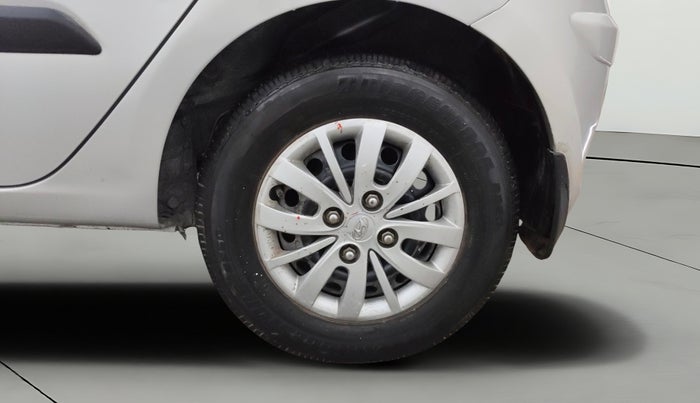 2014 Hyundai i10 SPORTZ 1.1, Petrol, Manual, 30,547 km, Left Rear Wheel