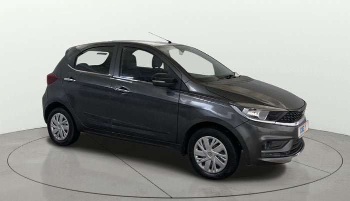 2020 Tata Tiago XT 1.2 REVOTRON, Petrol, Manual, 77,018 km, Right Front Diagonal